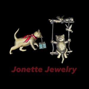2 JJ Kitty Cat Brooches